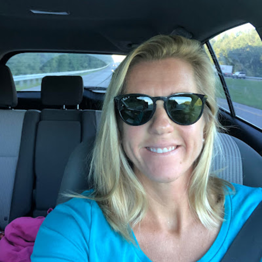 Meet your Posher, Julie